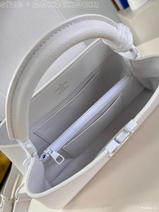 Frstbag ru LOUIS BB-29*16.5*9CM CAPUCINES VUITTON 0722